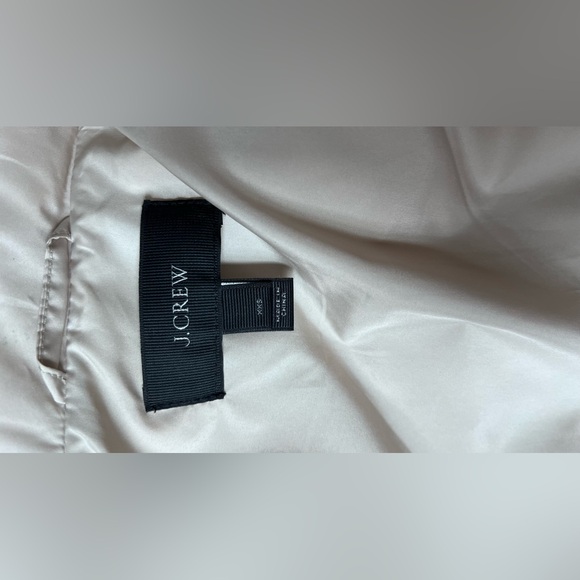 J. CREW CREAM PUFFER VEST SIZE XXS - Picture 8 of 10